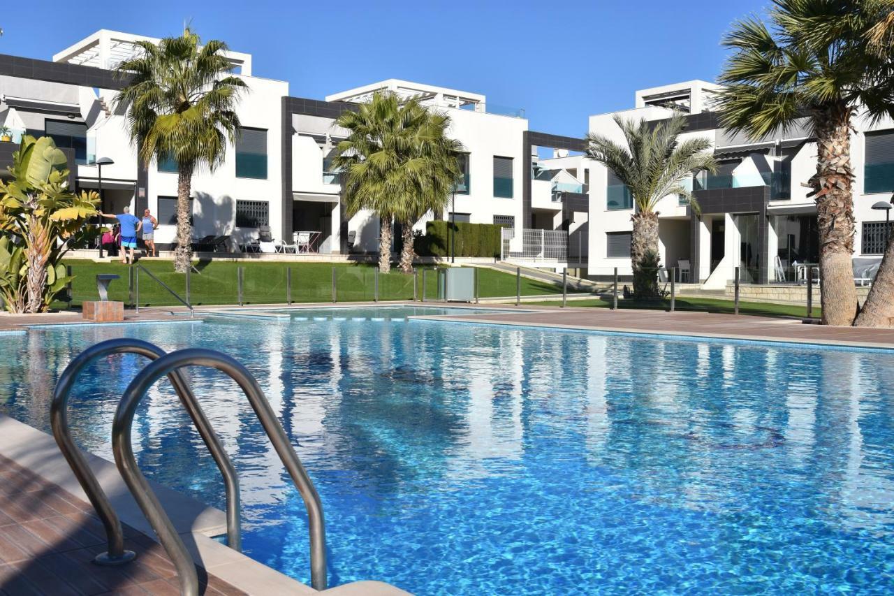 Penthouse Oasis Beach II La Zenia Apartman Dehesa de Campoamor  Kültér fotó